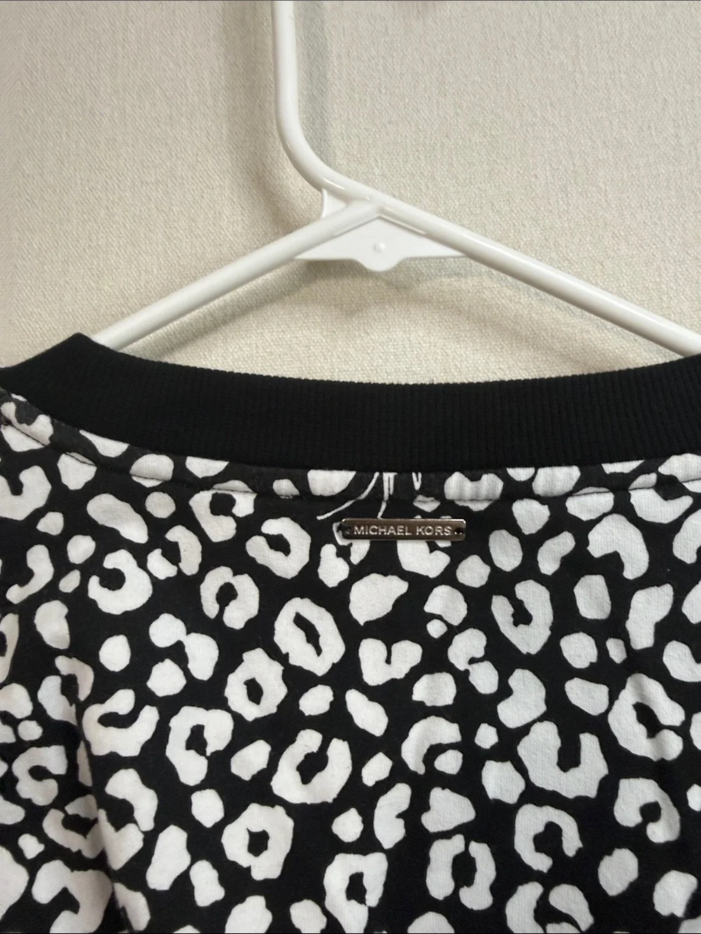 Michael Kors Black & White Leopard Print Long Sleeve Pullover
